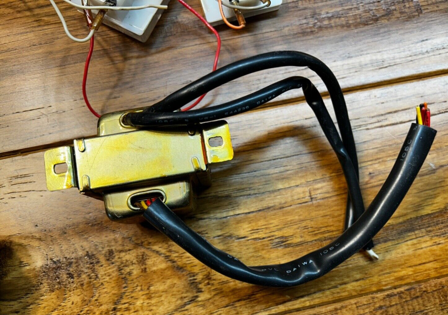 Lot – Electric Motor, Transformer, Meter, selling for Parts stereo radio