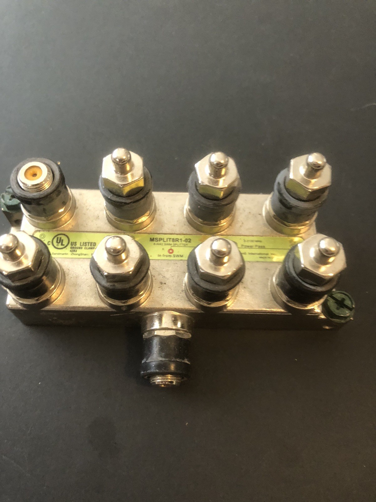 Pro MSPlit8R1-02 8-Way Coax Cable Splitter F-Type Screw for Video Sat Cable TV