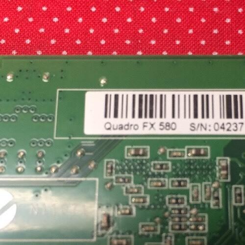 NVidia QuadroFX580 512MB PCI-E DVI/2x Displayport 180-10788-0005-A00 VIDEO CARD