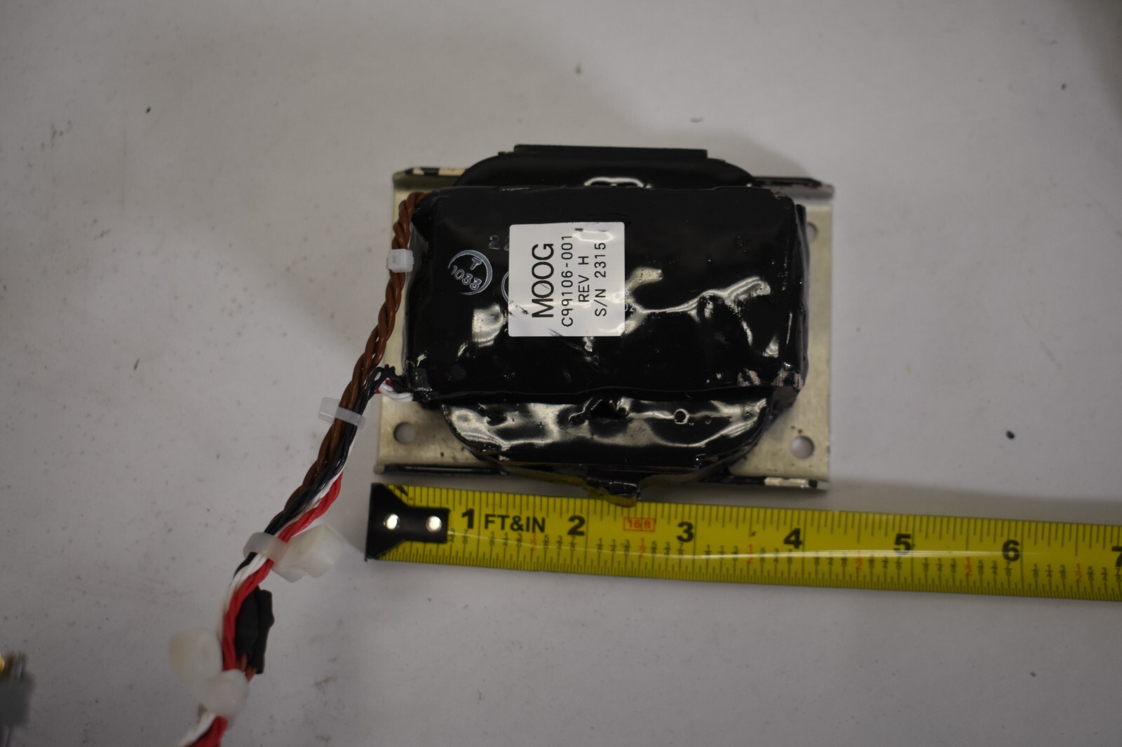 Bulk Lot of Moog Unknown Electronic Parts C99106-001 Wholesale