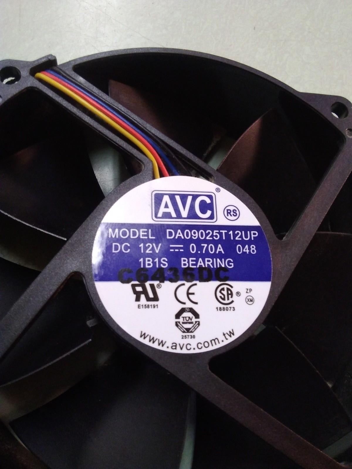 AVC DA09025T12UP 048 DC12V 0.70A