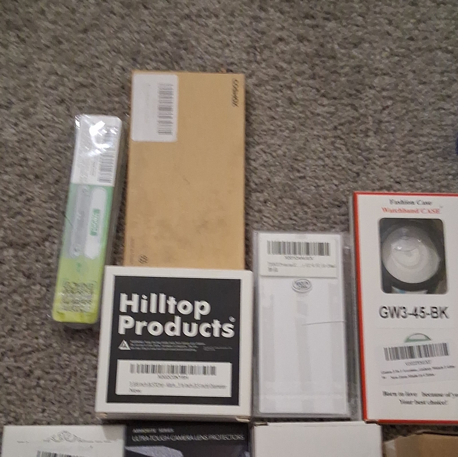 Consumer Electronics Accessories Mixed Lot, Assorted Items, Various Packages