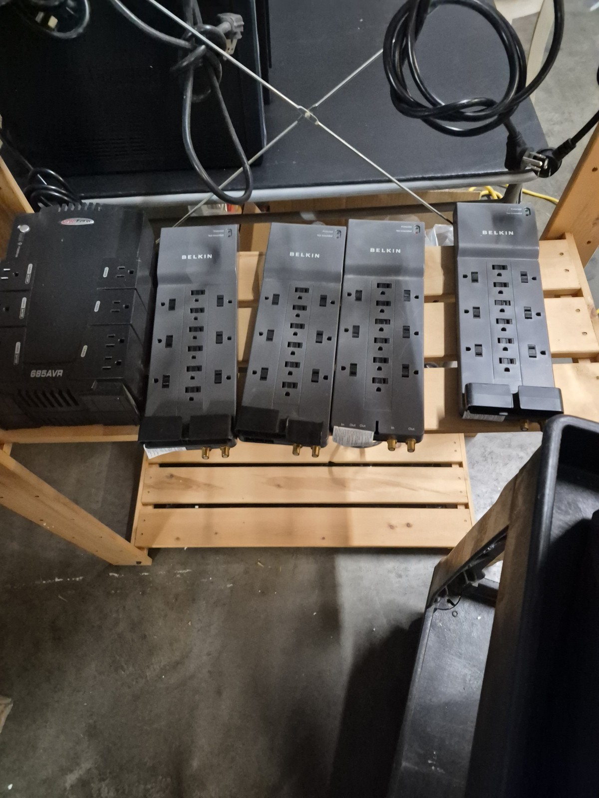 Wholesale Lot of Electronics for Sale Various Brands