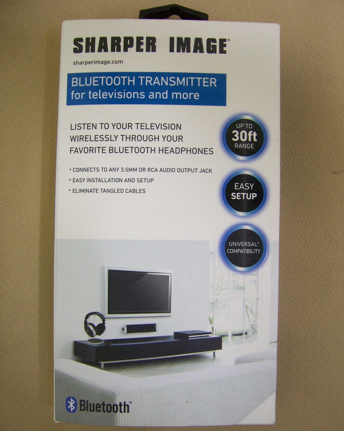 Sharper Image Bluetooth TV to headphones Audio Transmitter TSI-BTTV-1000