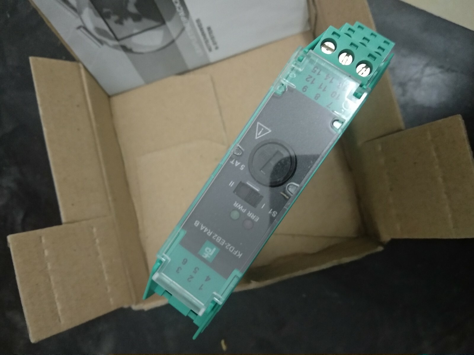 1PC Pepperl-Fuchs KFD2-EB2.R4AB ALL NEW Power module safety grid