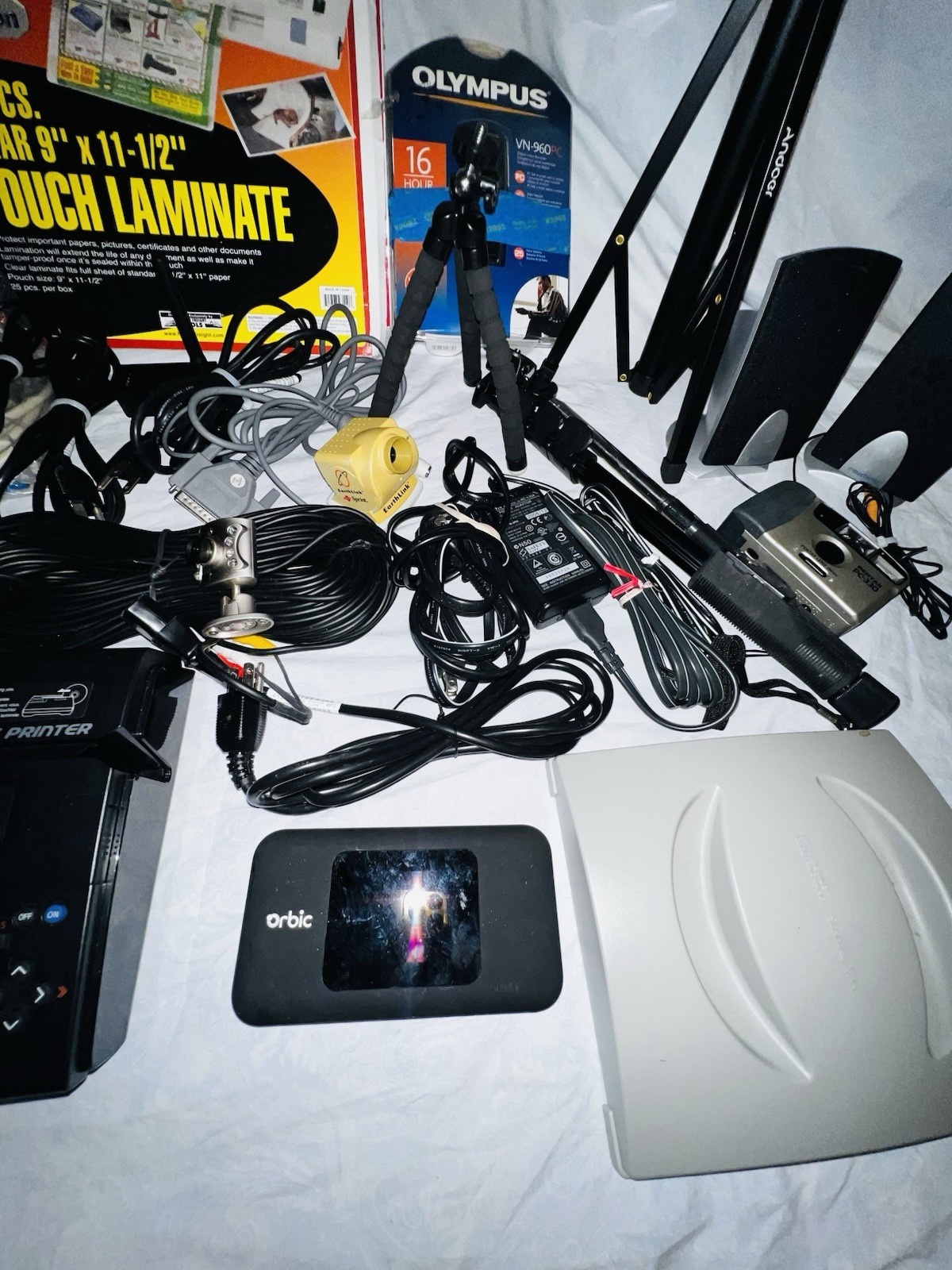 LOT OF ASSOCIATED ￼ELECTRONICS, KEYBOARDS, MOUSE, SPEAKERS, LAMINATER, CAMERAS