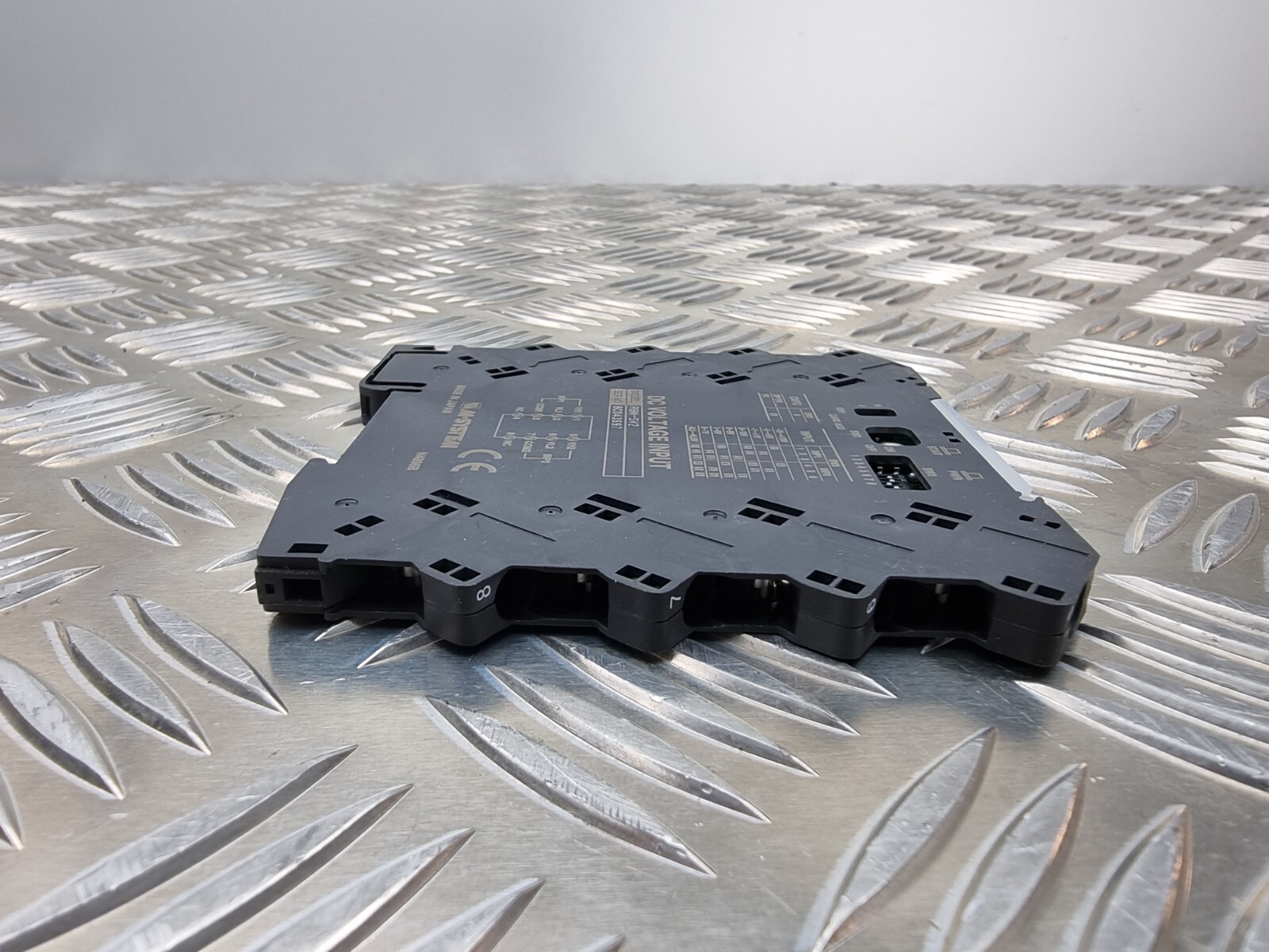 M-SYSTEM R6N-SV2 DC voltage input