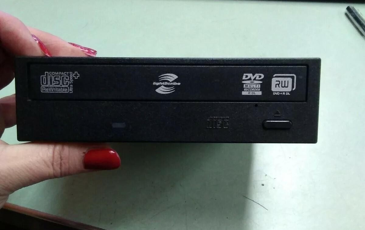 TOSHIBA SAMSUNG LightScribe DVD Writer Model TS-H653 TS-H653L/HPBH PN 5188-7537