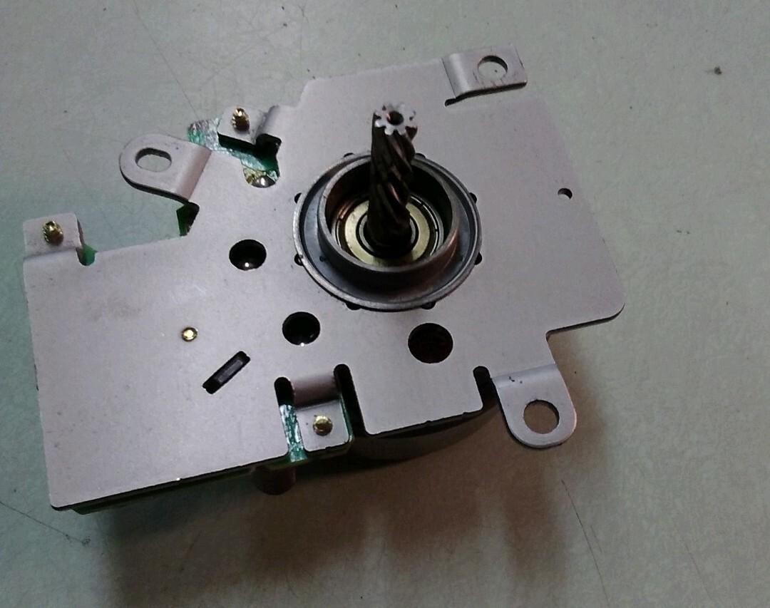 HP RH7-1495 LaserJet Fuser Drive Motor Assembly