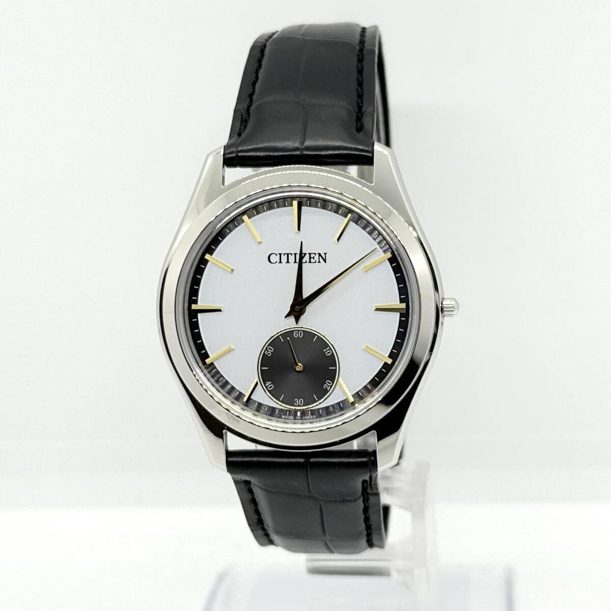 CITIZEN Watch White Eco-Drive Limited Edition of 160 Pieces Worldwide Working