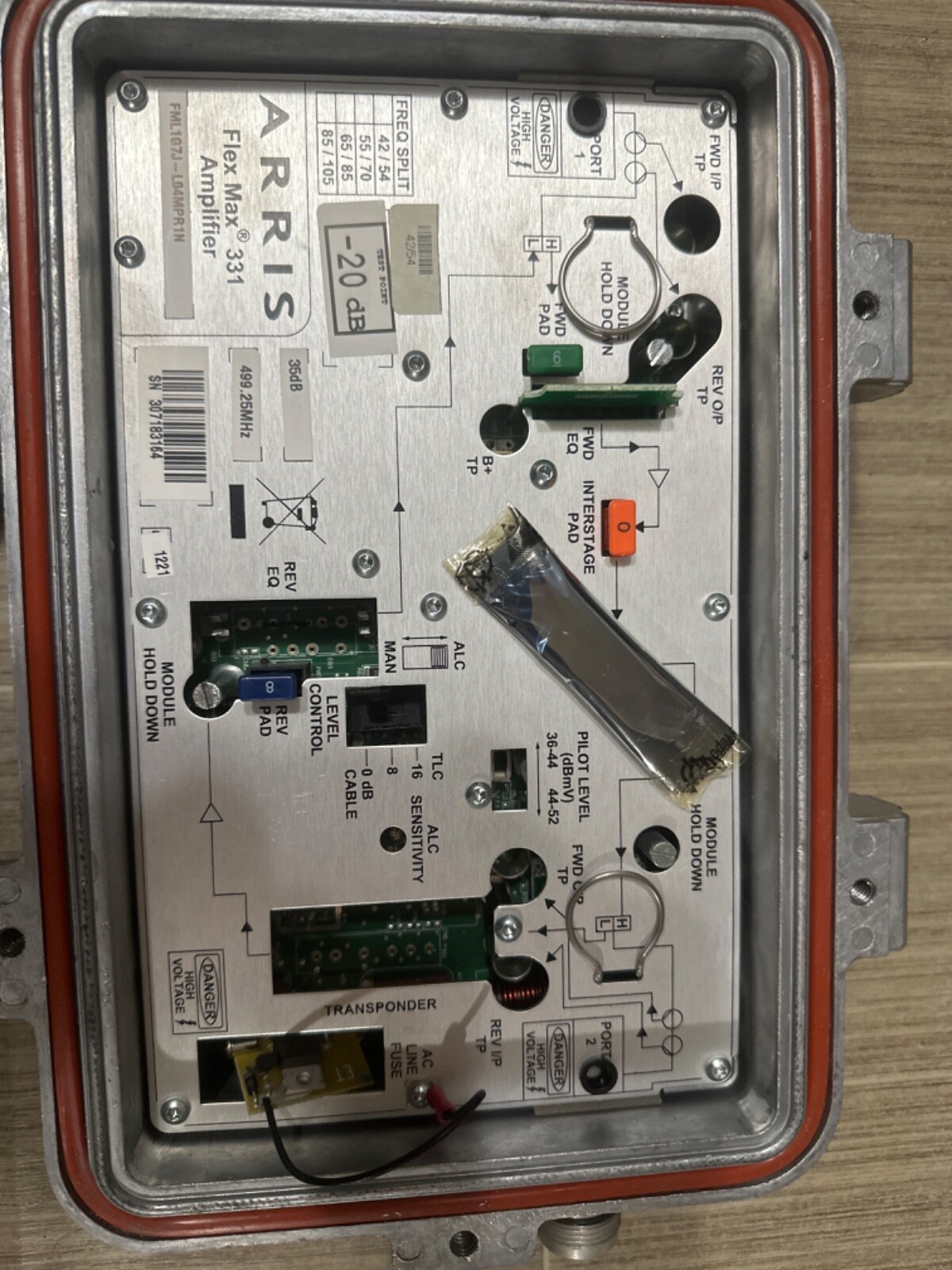 Arris FML1G7J 1 Ghz line extender 2 port Flexmax 331 Amplifier