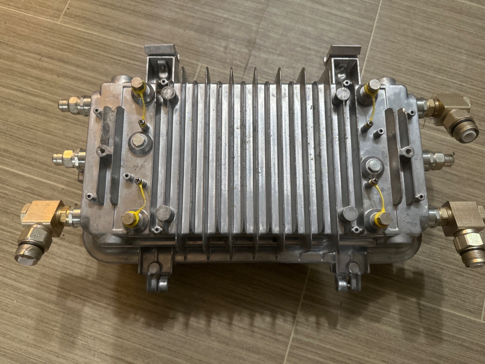 Arris FMBEGPJ 1 Ghz line extender