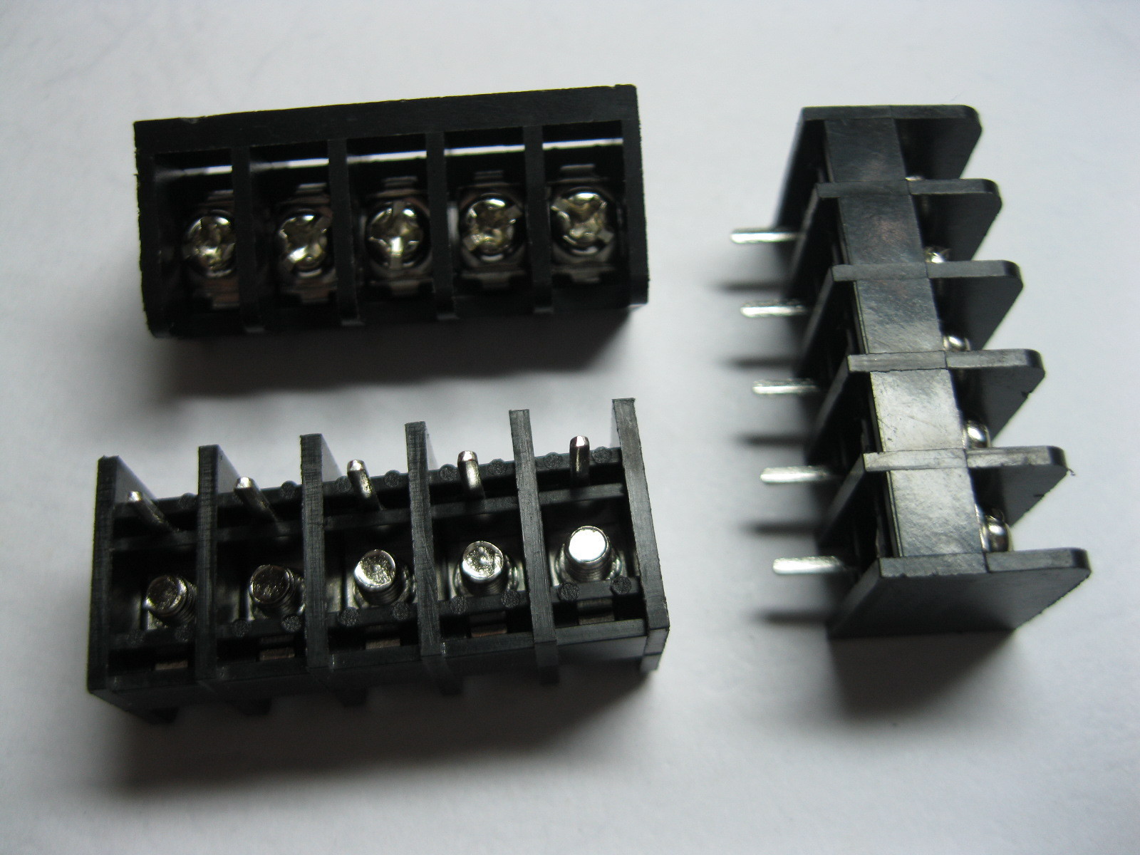 20 pcs Screw Terminal Block Connector 5 pin 8.25mm Barrier Type Black DC39B New