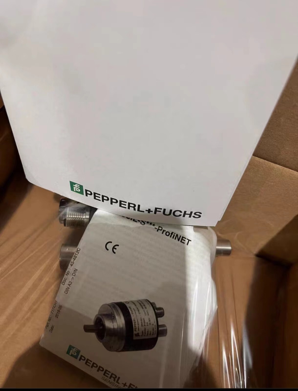1 PCS Pepperl-Fuchs ENA58IL-S10CA5-0013B17-ABP IN NEW BOX ALL NEW