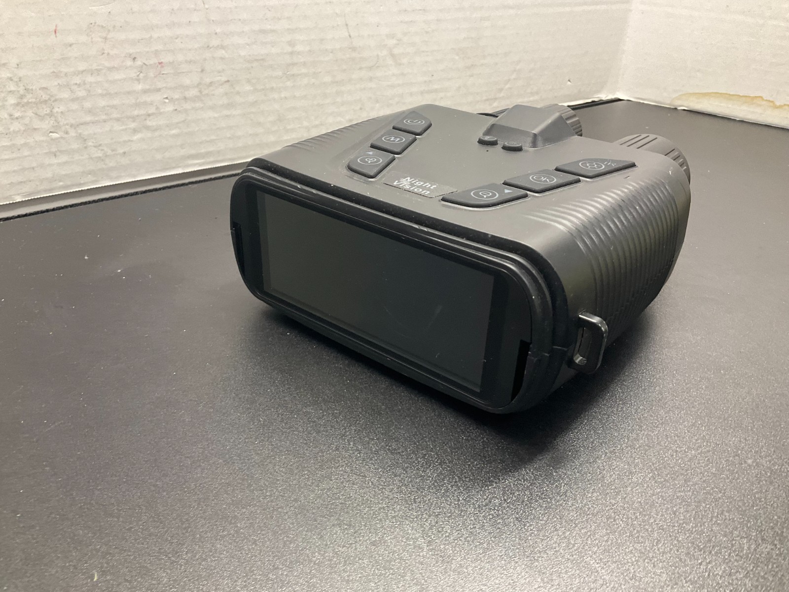 4K Night Vision Binoculars Digital Infrared 1080p 3″ Screen 8X Zoom Hunting USED