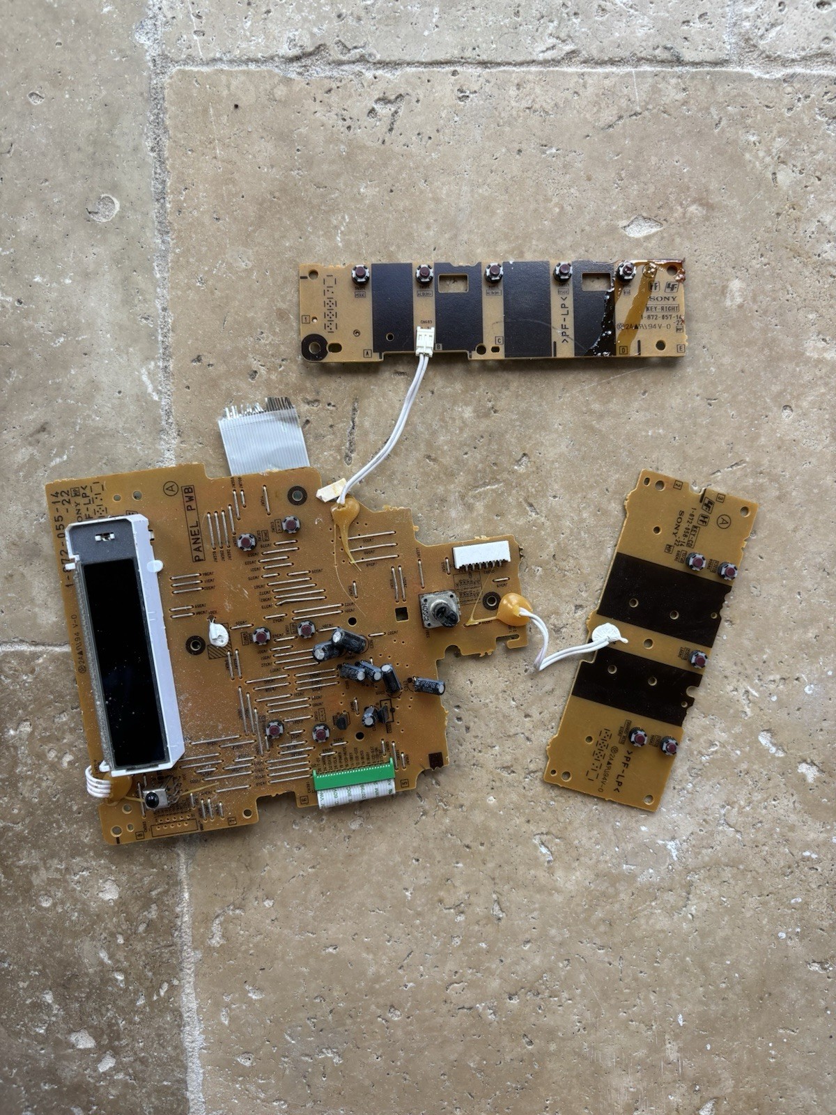 Miscellaneous Electronics – Not Working For Parts