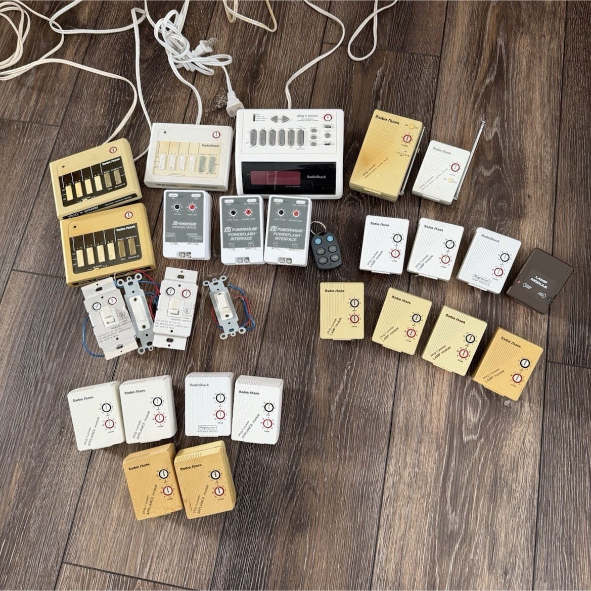 RadioShack Plug ‘n Power Home Automation Remote Control Mixed Lot