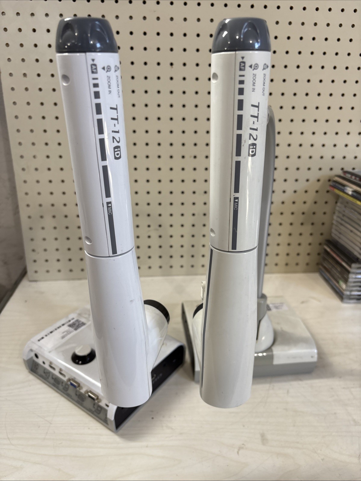 Elmo Visual Presenter L Series TT Series 12 set of 2 Untested No Power Cords