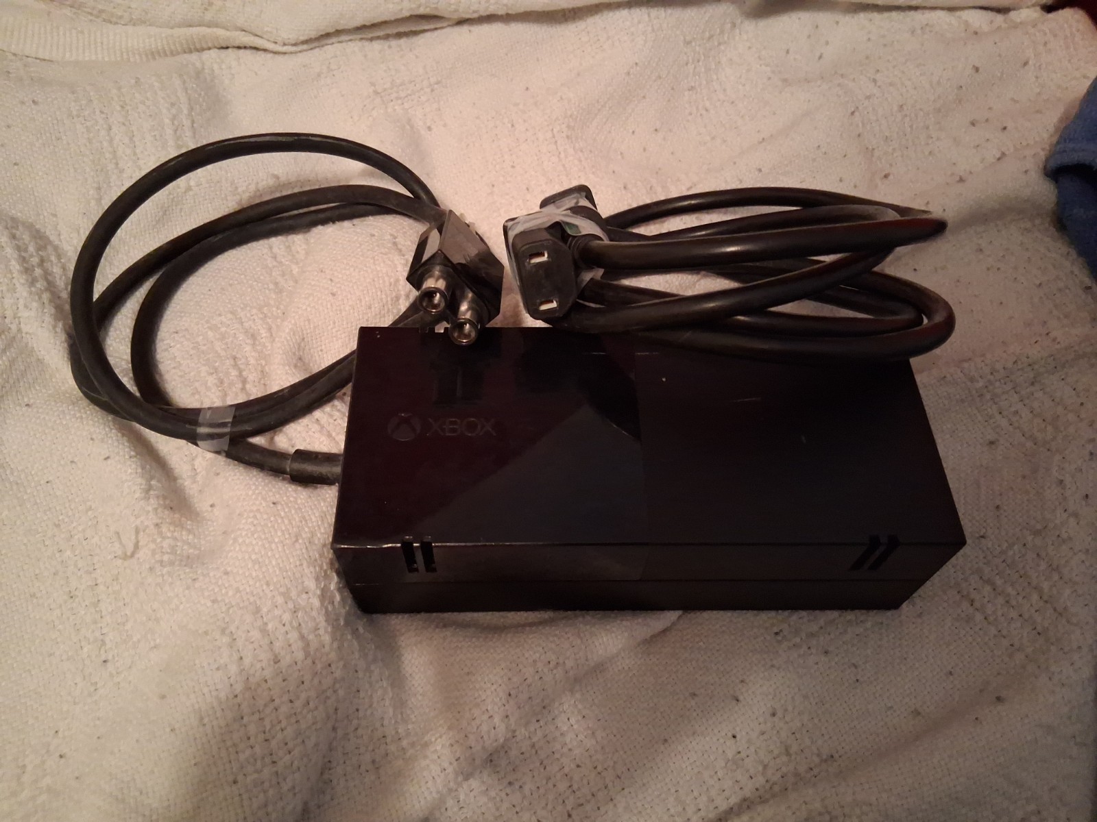 Sony PlayStation 4 (500 GB) Home Console – Black And Other
