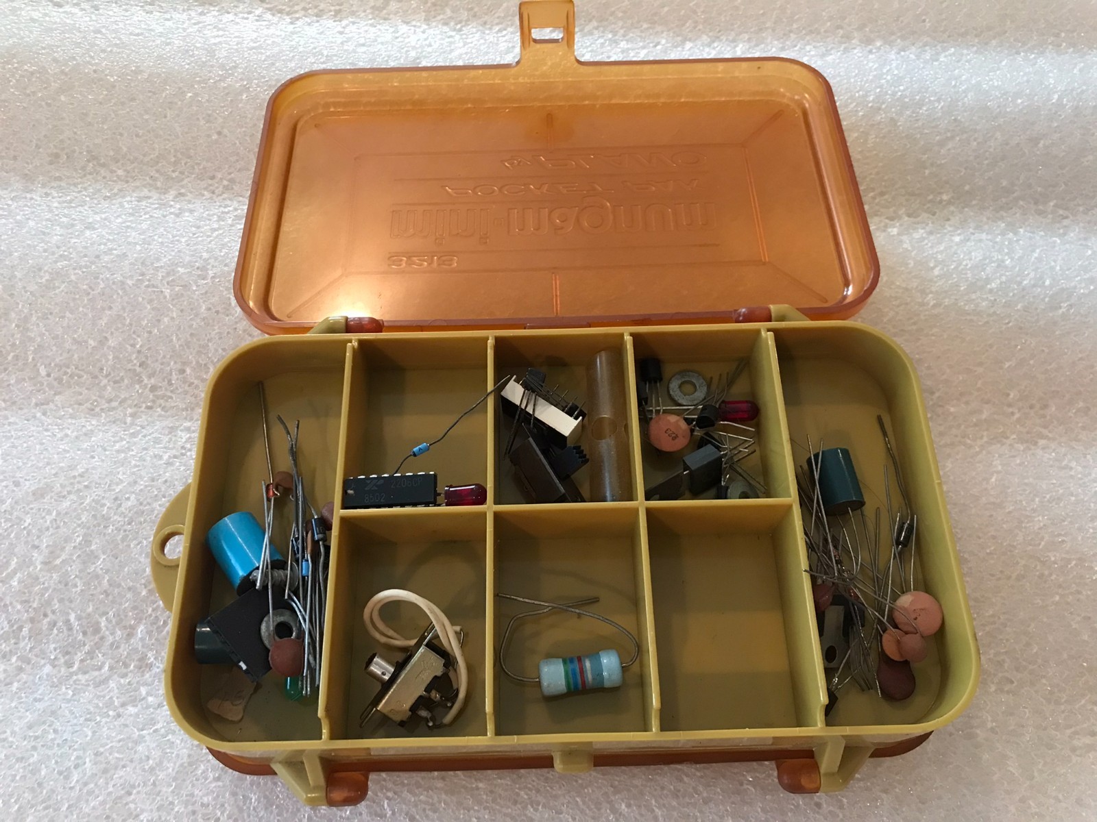 2 Each Magnum Pocket Pack w/Mix Hobby Electronic Items Resistors, Capacitor Etc