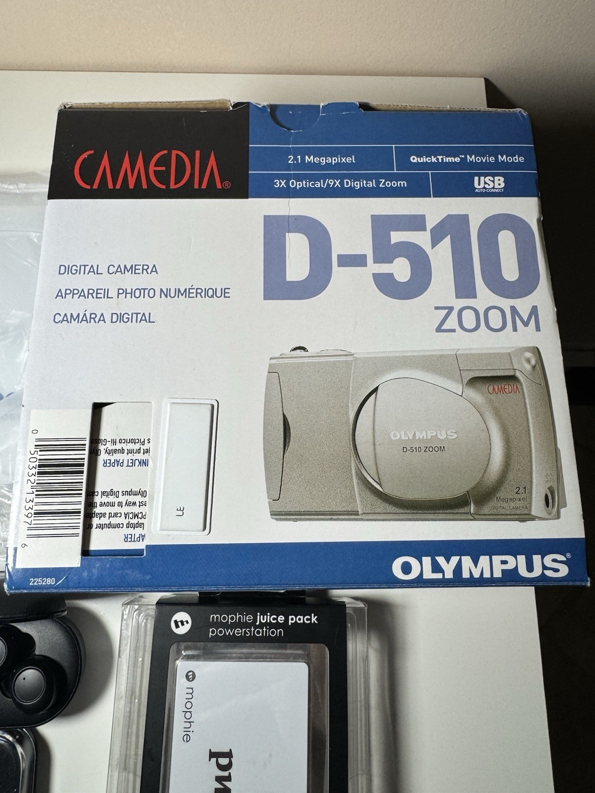 Lot Of 11 – Electronics -Portable Chargers, Digital Camera, Headphones, Styluses