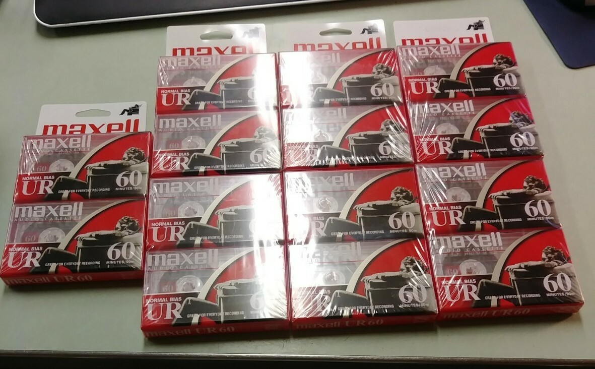 14 Total Tapes Maxell UR60 Normal Bias Audio Cassette Recording !SEALED!