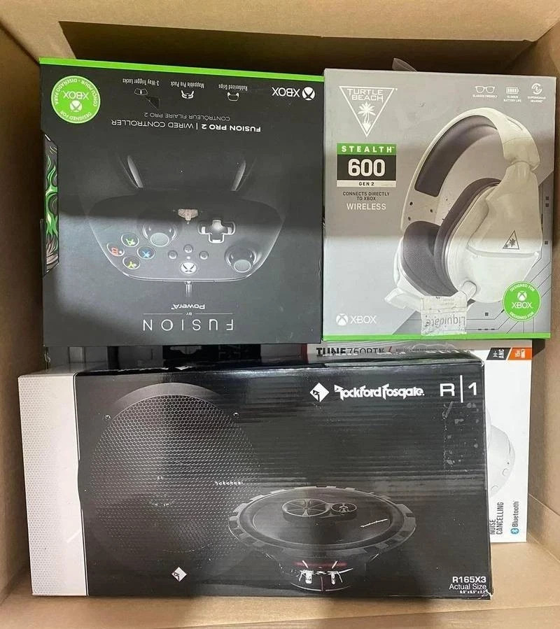 Amazon Mystery Box Electronics and Collectibles All Brand New