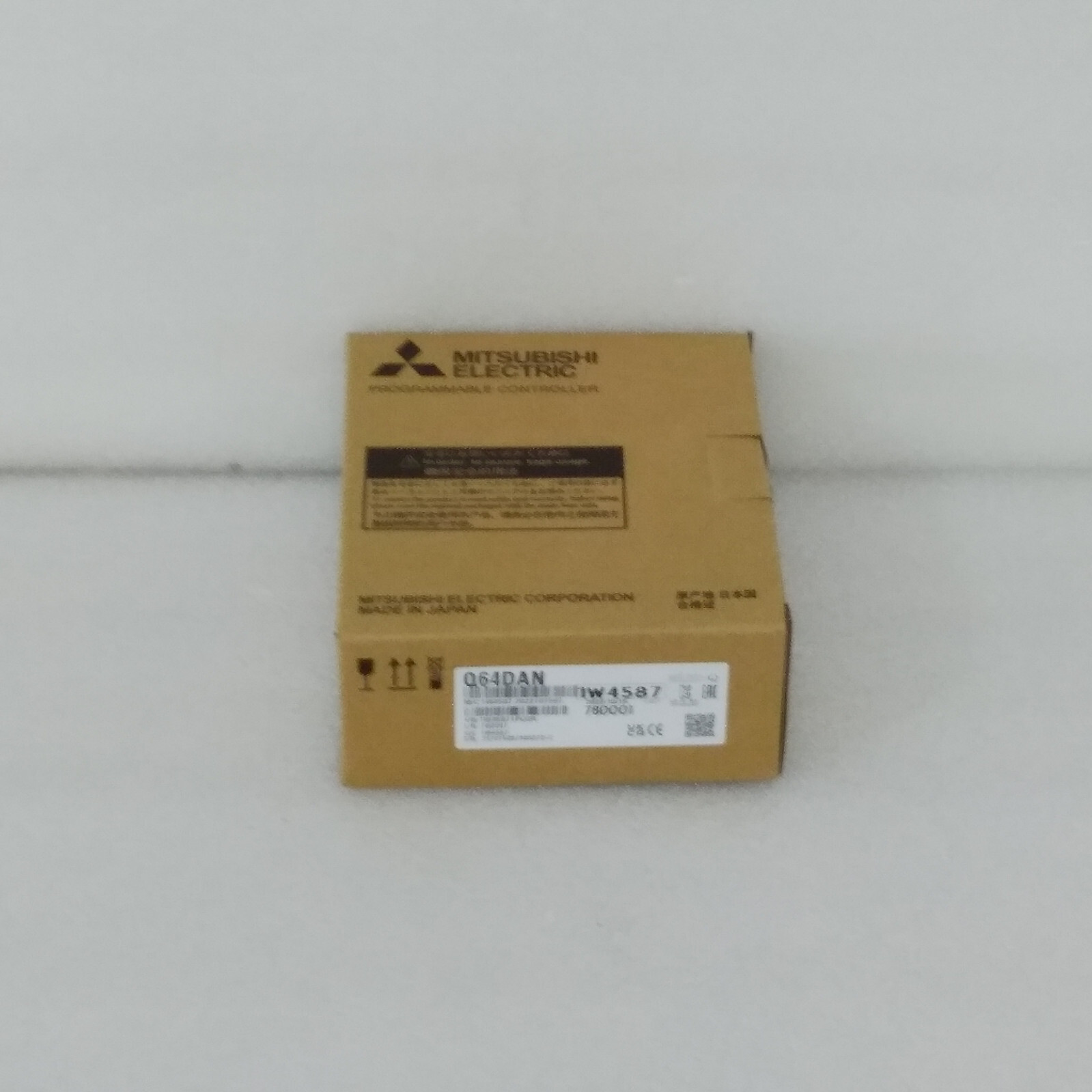 Free Fast Delivery MITSUBISHI PLC Q64DAN NEW