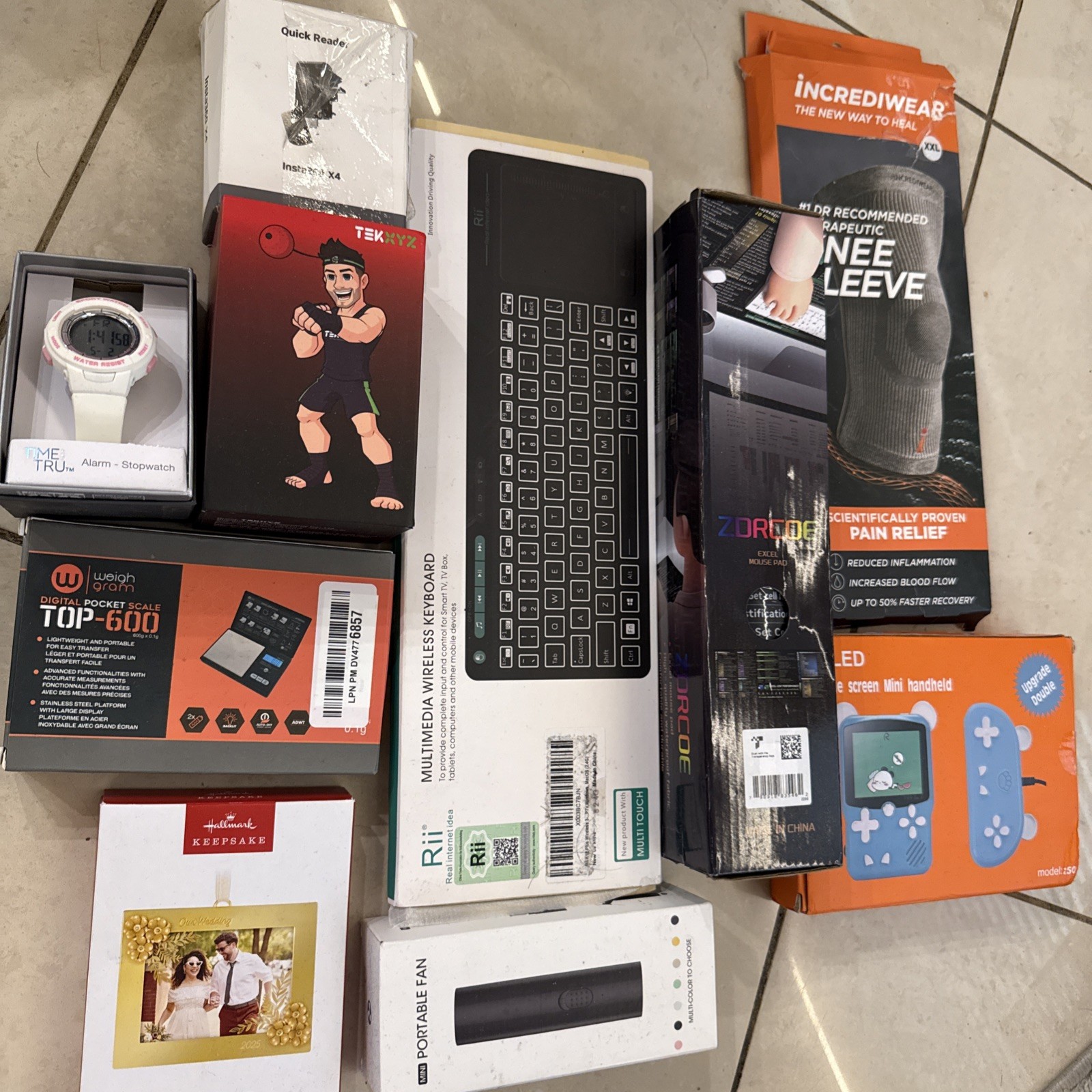 Mystery Loot Electronic General Box 10 Items Total See Description