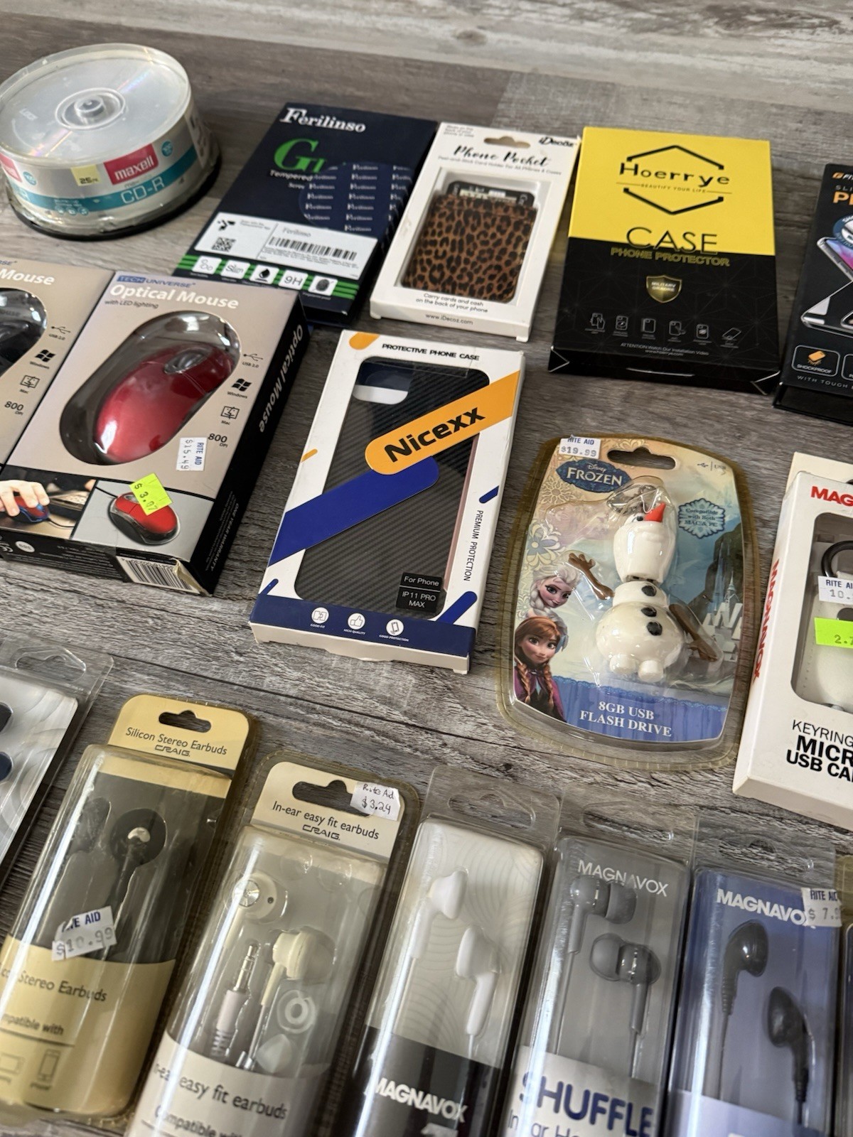 Electronics Lot Of 32 Items New In Box Mixed Variety Reseller Lot Of Accessories