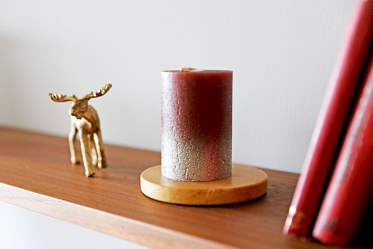 Spray Rustic Pillar Candle, Madder Brown/Silver (HBC-178)