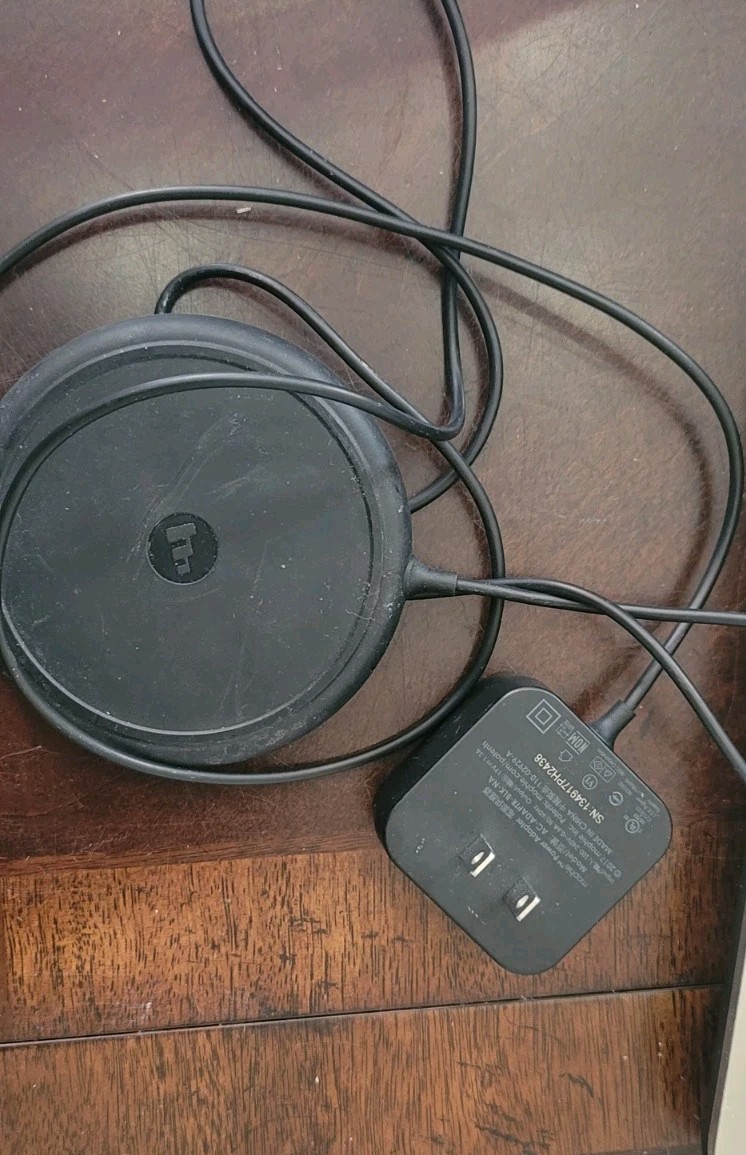 Motorola Bluetooth Car Speaker TZ700 + Chargers Mount Wireless Pads Bundle