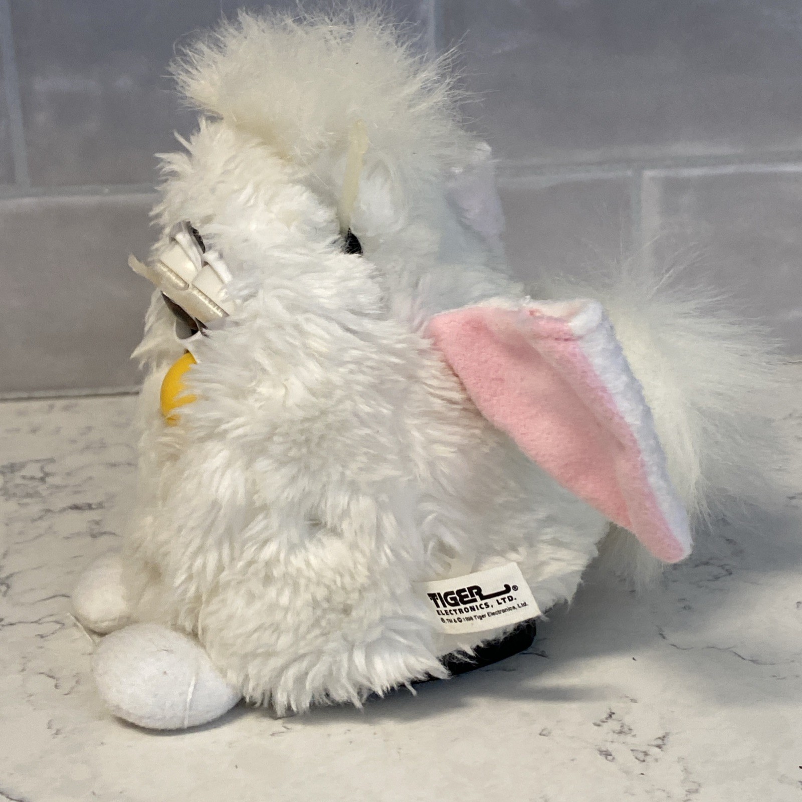 Vintage Tiger Electronics Furby – For Parts or Repair 1998- Corrosion – Defects