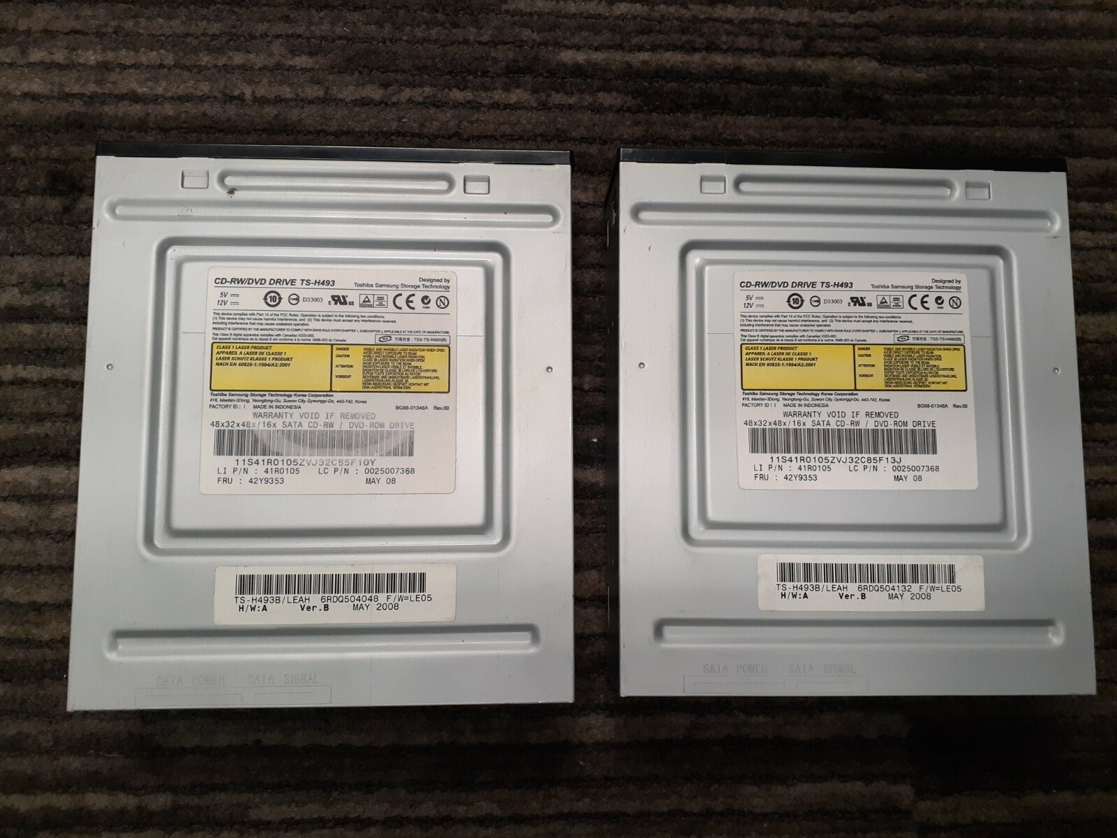 (2) TOSHIBA SAMSUNG TS-H493B/LEAH CD-RW DVD DRIVE VER B 41R0105 42Y9353 REV 00