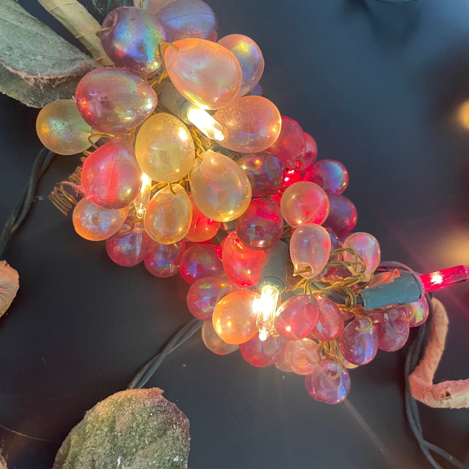 Realistic Grape Lights 2 Sets/10 clusters Electric Plug in Purple Red Cream Mix