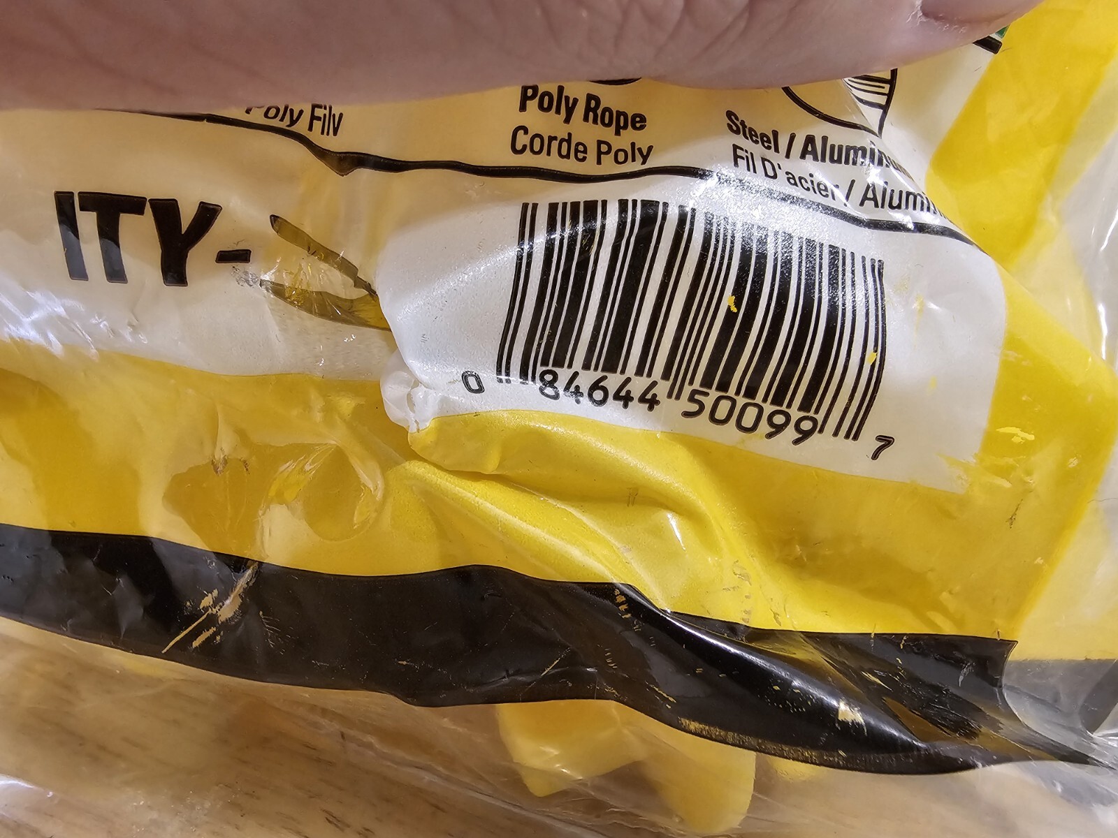 Zareba ITY-Z Standard Snug-fitting T-Post Insulator, 25 per Bag, Yelllow