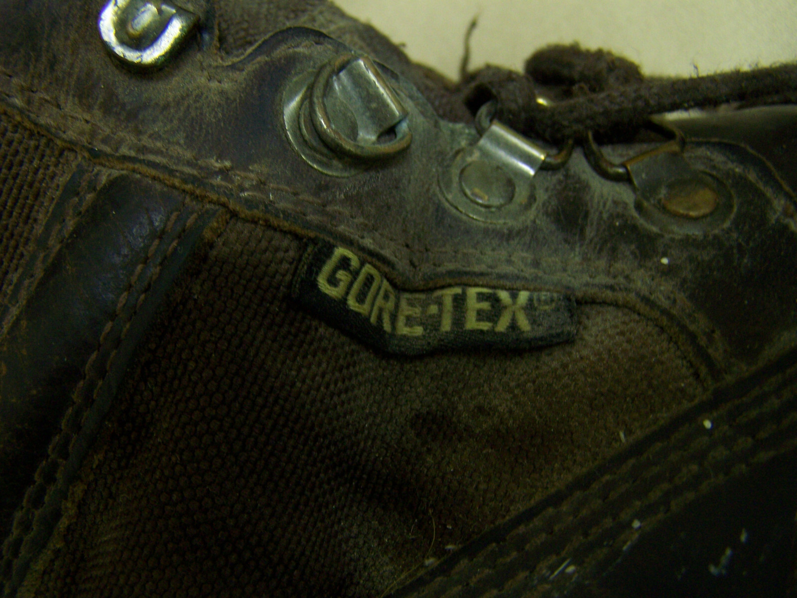 Field & Stream Mens Gore-Tex Vibram leather work hiking Boots size 8?,9?,10?