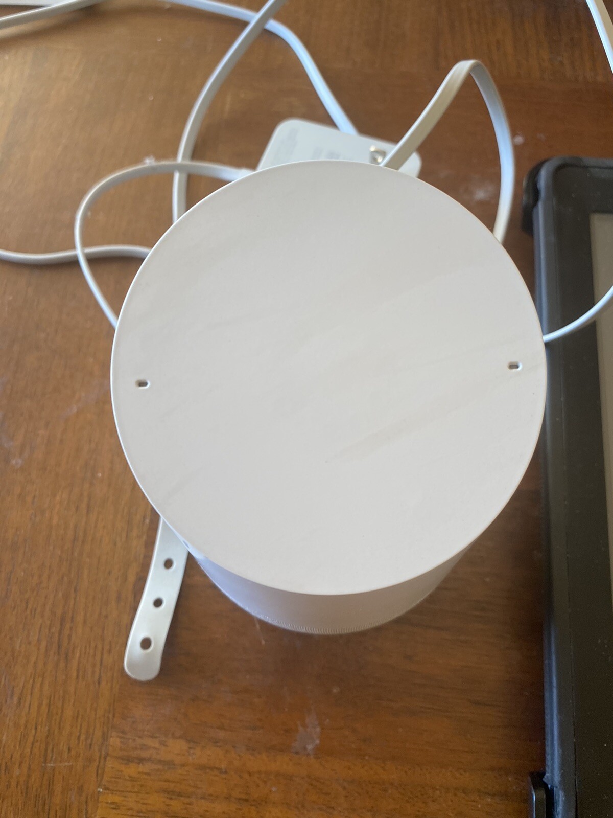 Electronics Lot: Ipad 2, Google Home, 66 Audio Bluetooth Headset, Rii Controller