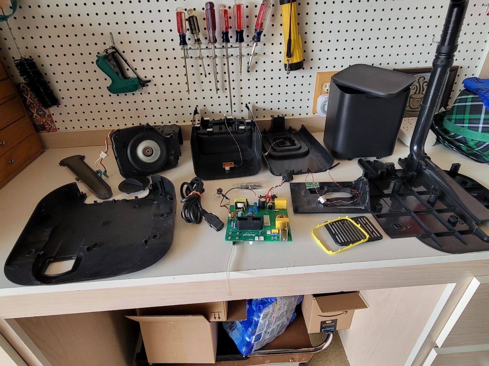 Irobot i3 tower parts all in working order