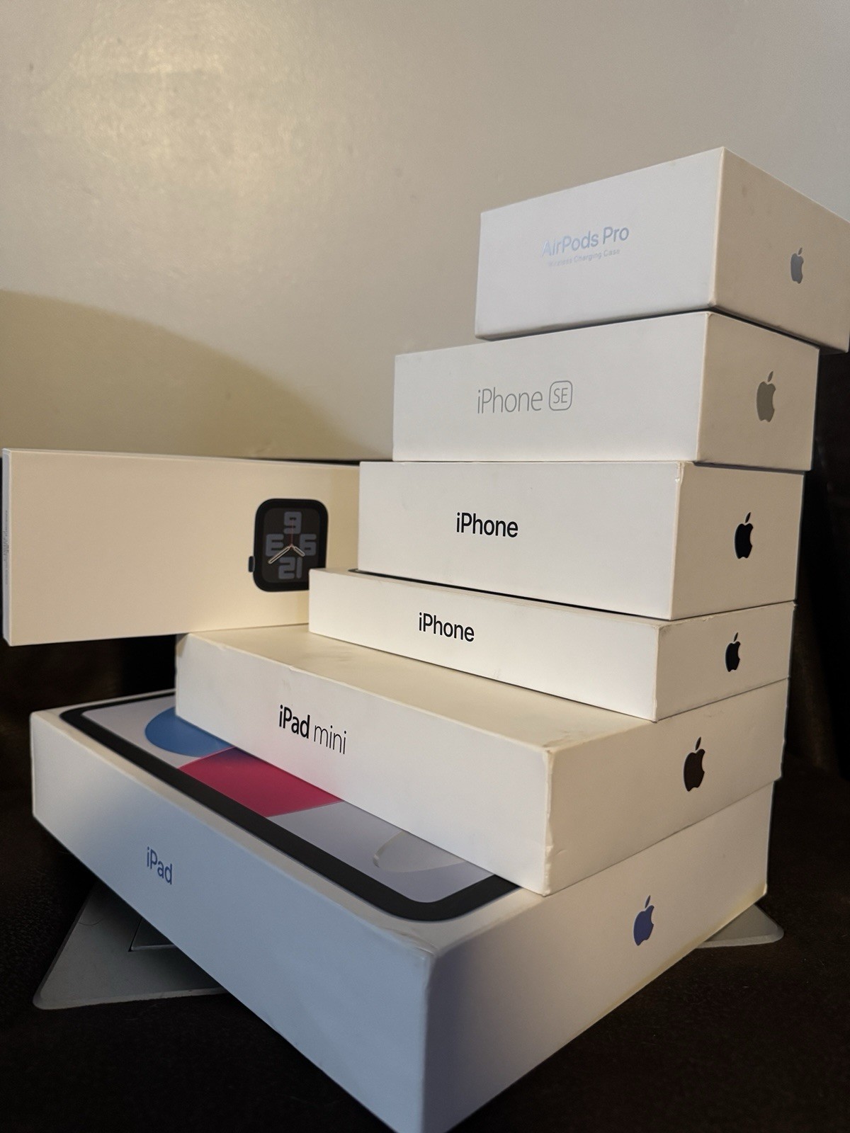 Apple Empty Retail Box Lot: iPhone SE, iPad, iPad mini, AirPods Pro