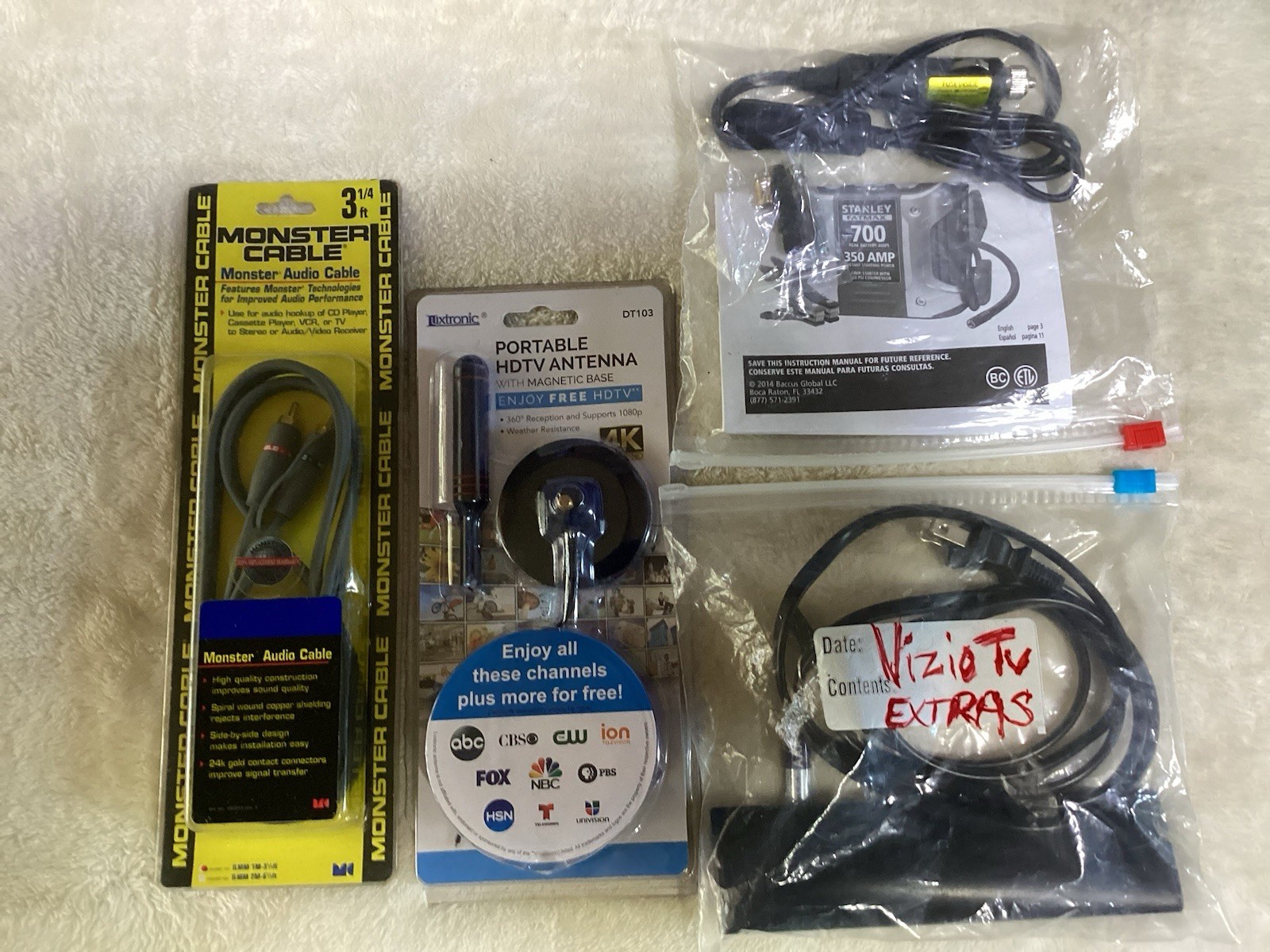 Portable Digital HDTV Antenna 4K Magnetic Base Luxtronic, Monster Cable & More
