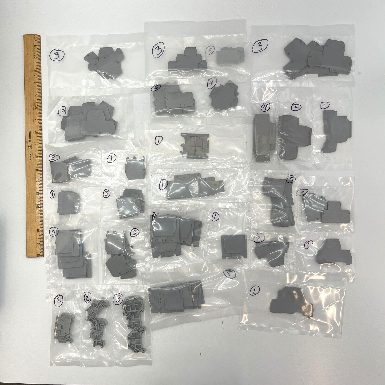 Mixed Lot of Entrelec, Wago Terminal Block End/Partition Plate Covers Gray