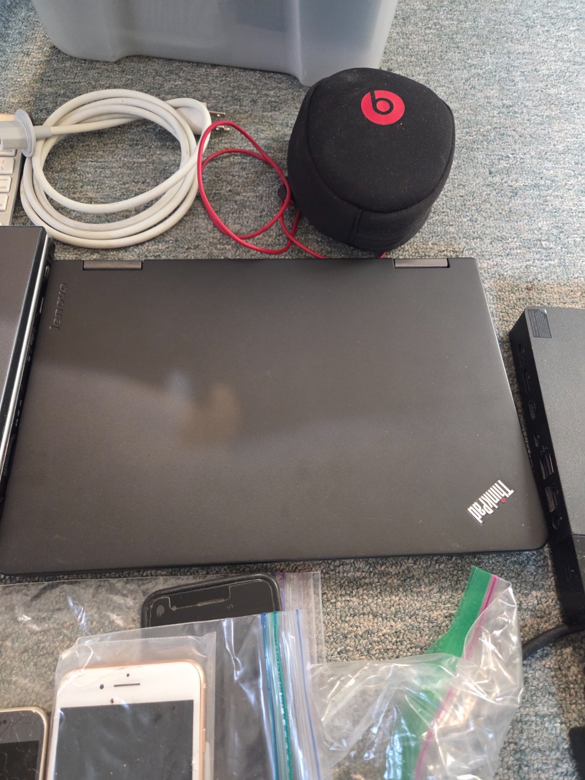 Toshiba Satellite – Lenovo ThinkPad – IPhone – Apple EarBud – Huge Mix DONT MIS