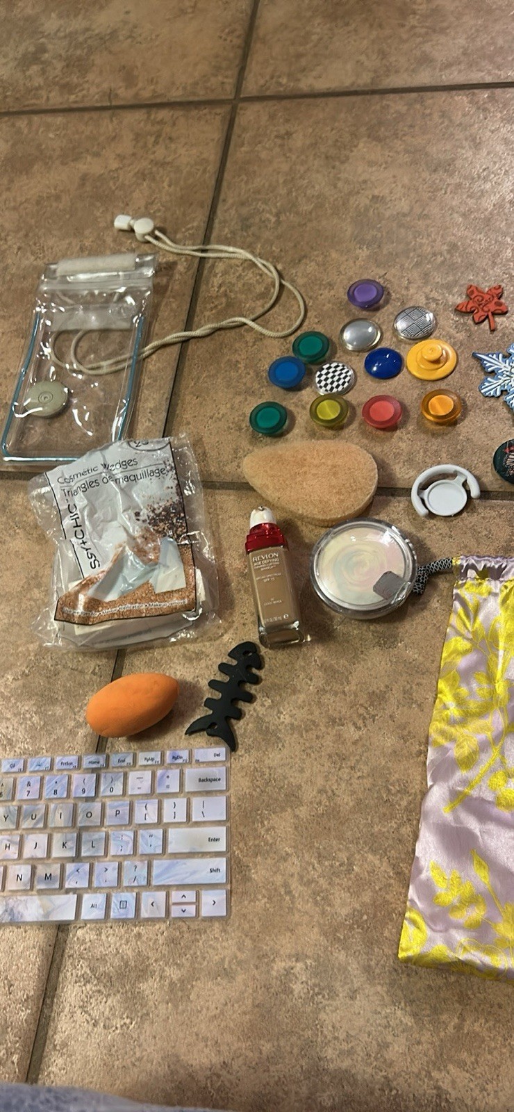 REVLON LAVENDER SXY+CHIC Mixed Lot Electronics, Makeup, Hair Accessories
