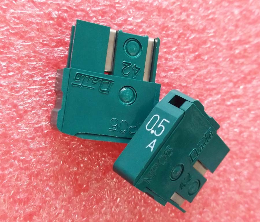 Daito Fuse MP05 ( 0.5A ) 0.5 A 125V Fast Acting Fuse