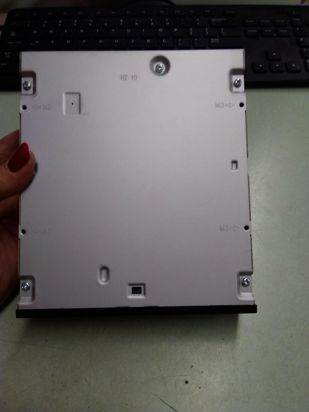 HP DVD multi player MODEL DH40N / A2HH PN:575781-201