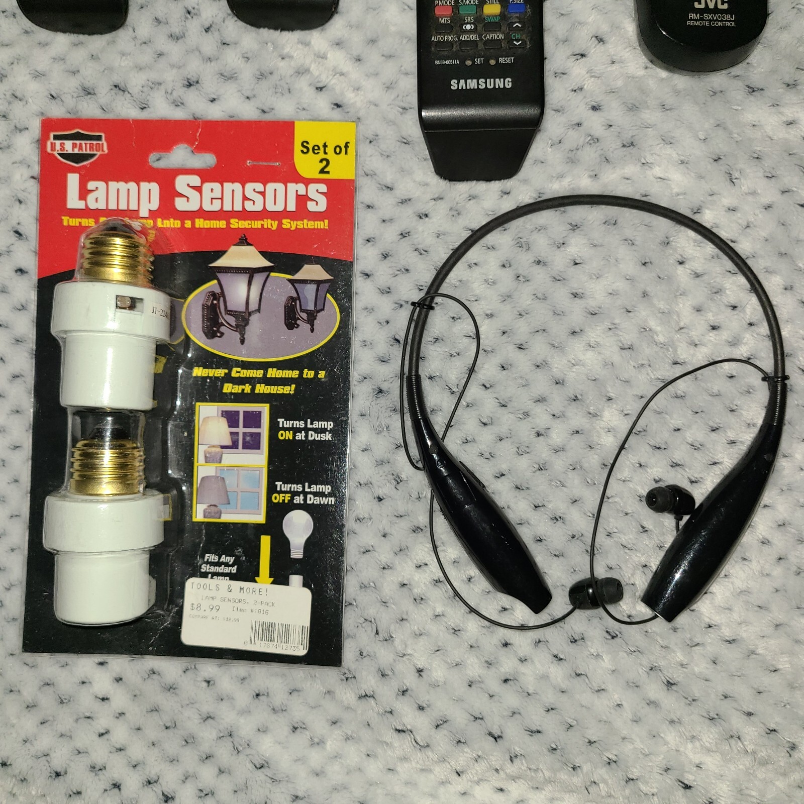 ELECTRONIC junk drawer Lot phones calculator camera 2 way radios 29 pieces