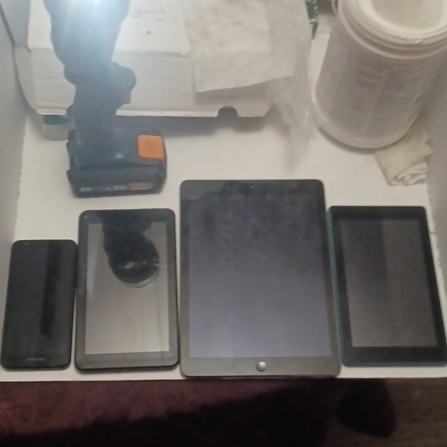Mixed Electronics Lot x4 Some Working Some For Parts Repair