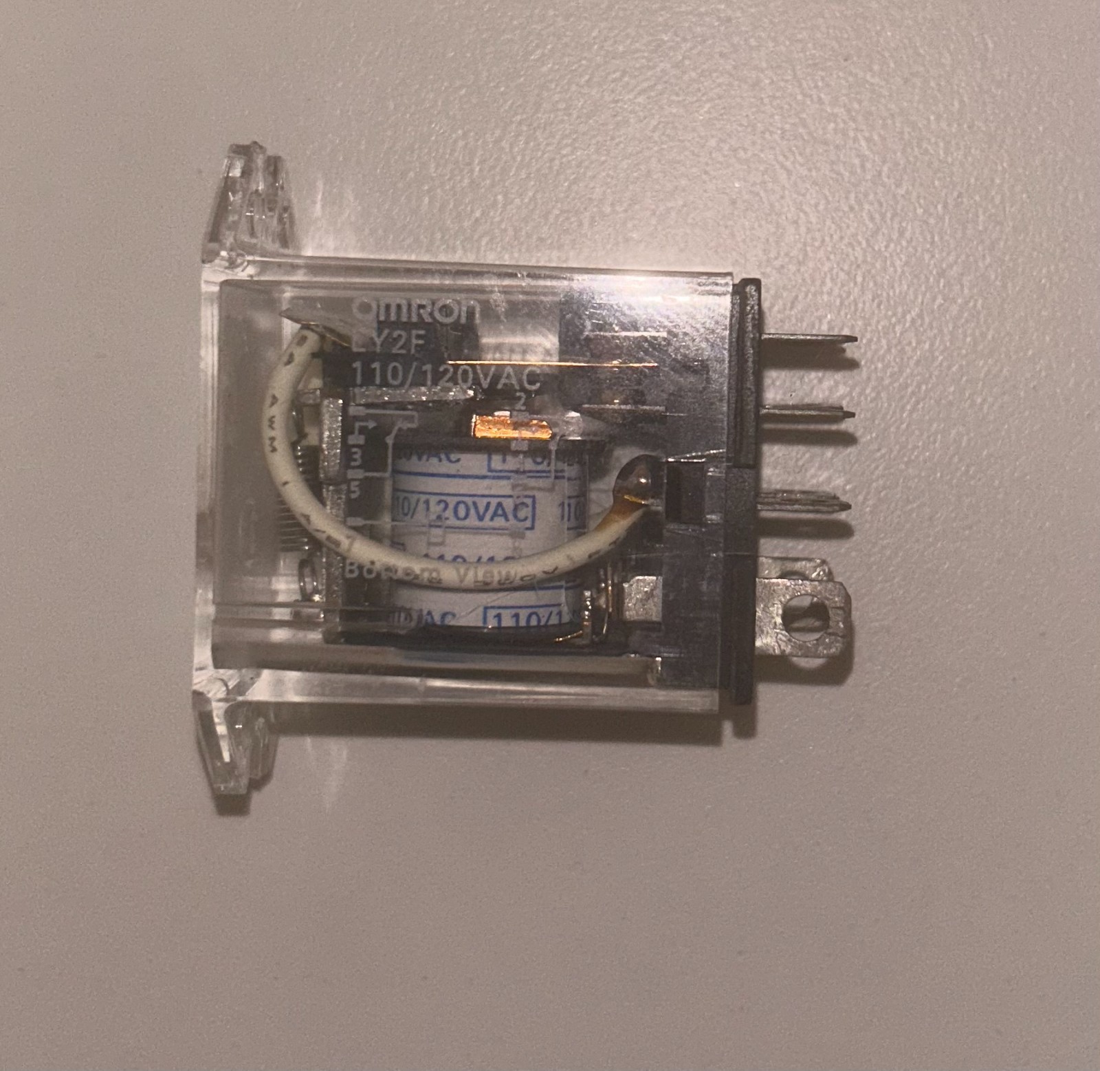 Omron LY2F 110/120 VAC Relay 8-Pin DPDT 10A Genuine OEM