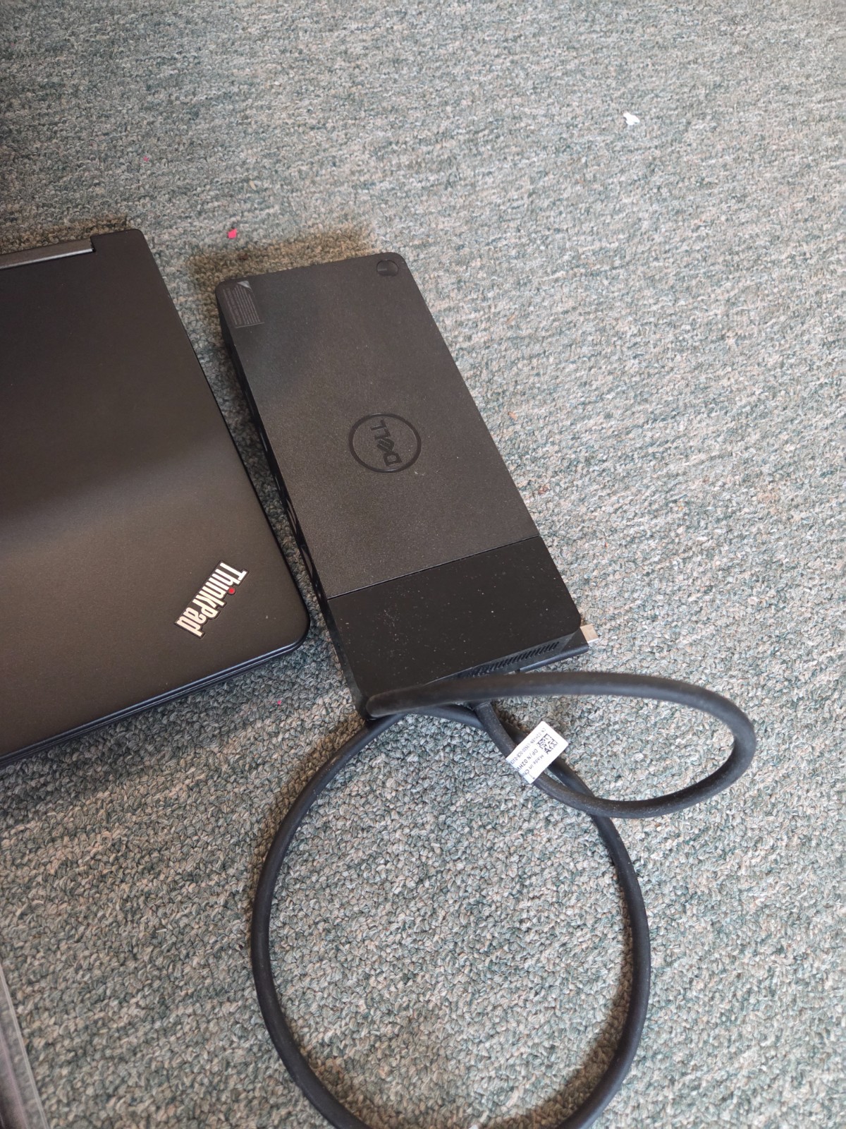 Toshiba Satellite – Lenovo ThinkPad – IPhone – Apple EarBud – Huge Mix DONT MIS